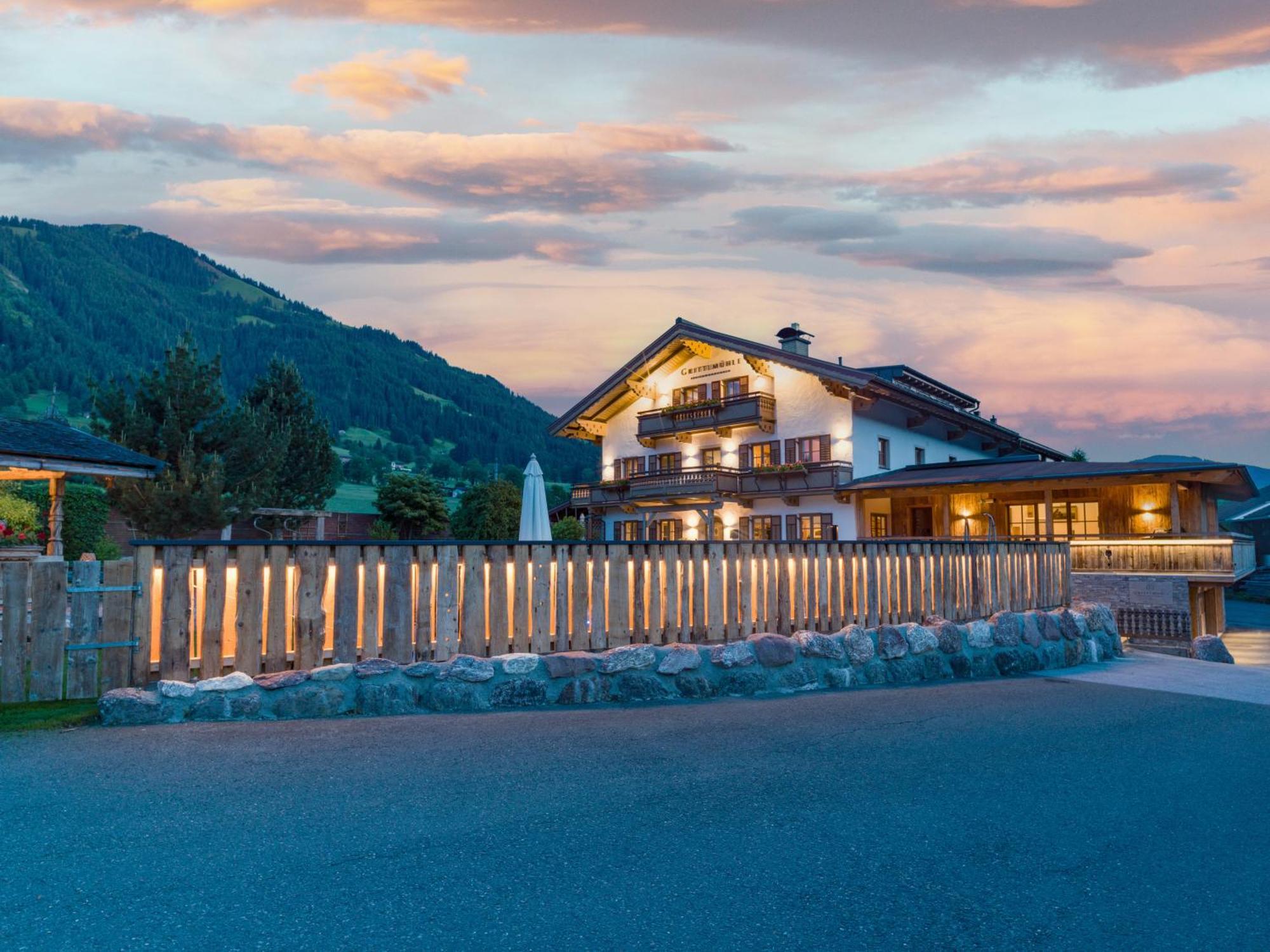 Grittlmuehle Chalet Ferienwohnungen Brixen im Thale Zewnętrze zdjęcie